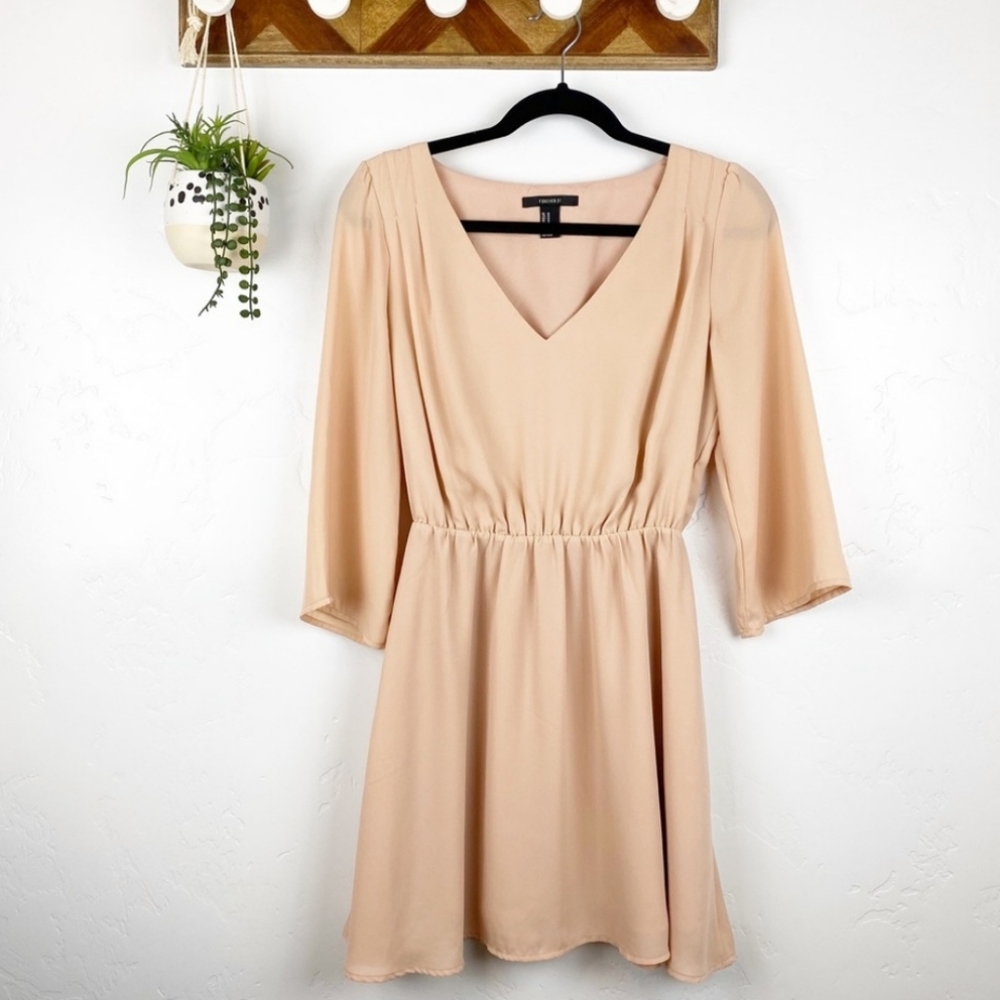 Forever 21 | Blush V Neck A-line Flowy Dress